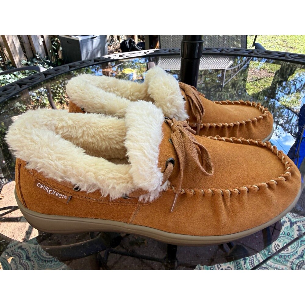 Orthofeet Women’s Suede Moccasin Slipper 9 w Faux Fur Lined Non-Slip